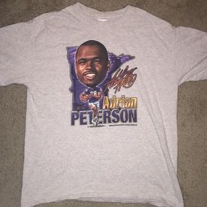 Adrian Peterson t-shirt